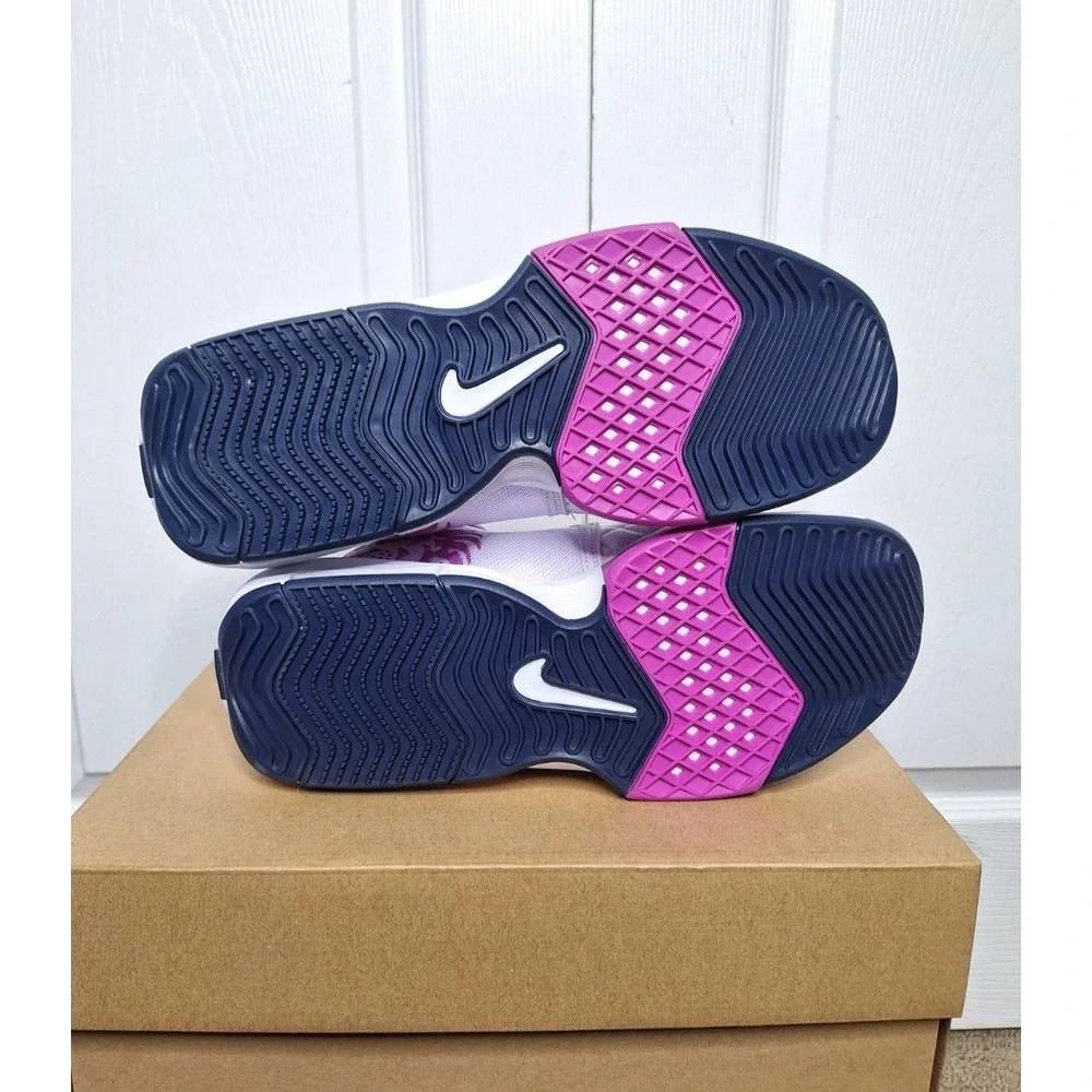 Nike LeBron Witness 8 Barely Grape White Purple Black HQ2139-500 size 10.5
